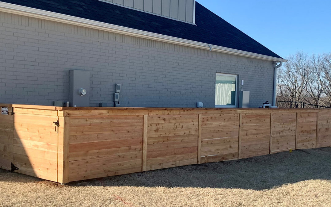 Signs It’s Time to Replace Your Old Privacy Fence